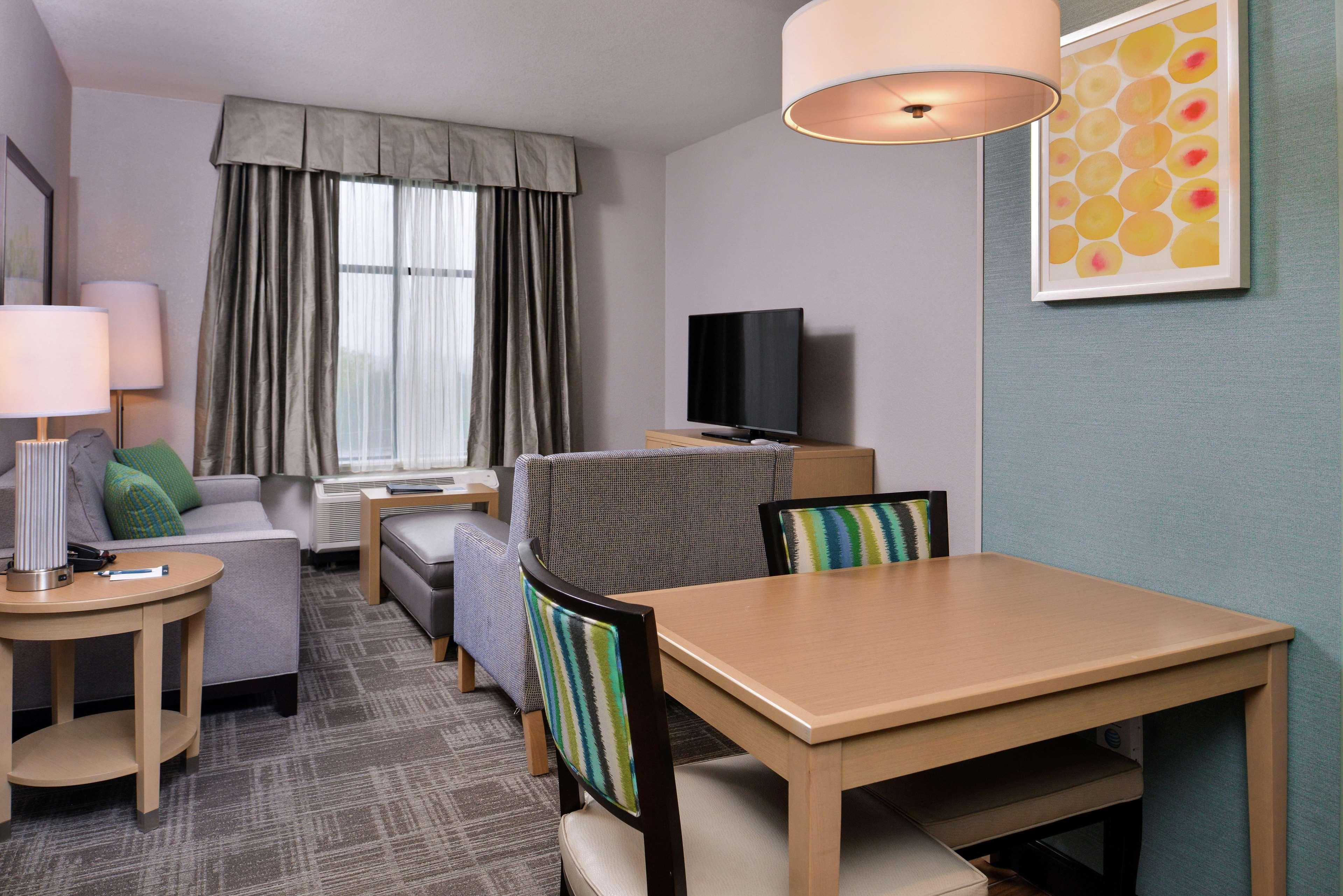Homewood Suites Des Moines Airport Ngoại thất bức ảnh