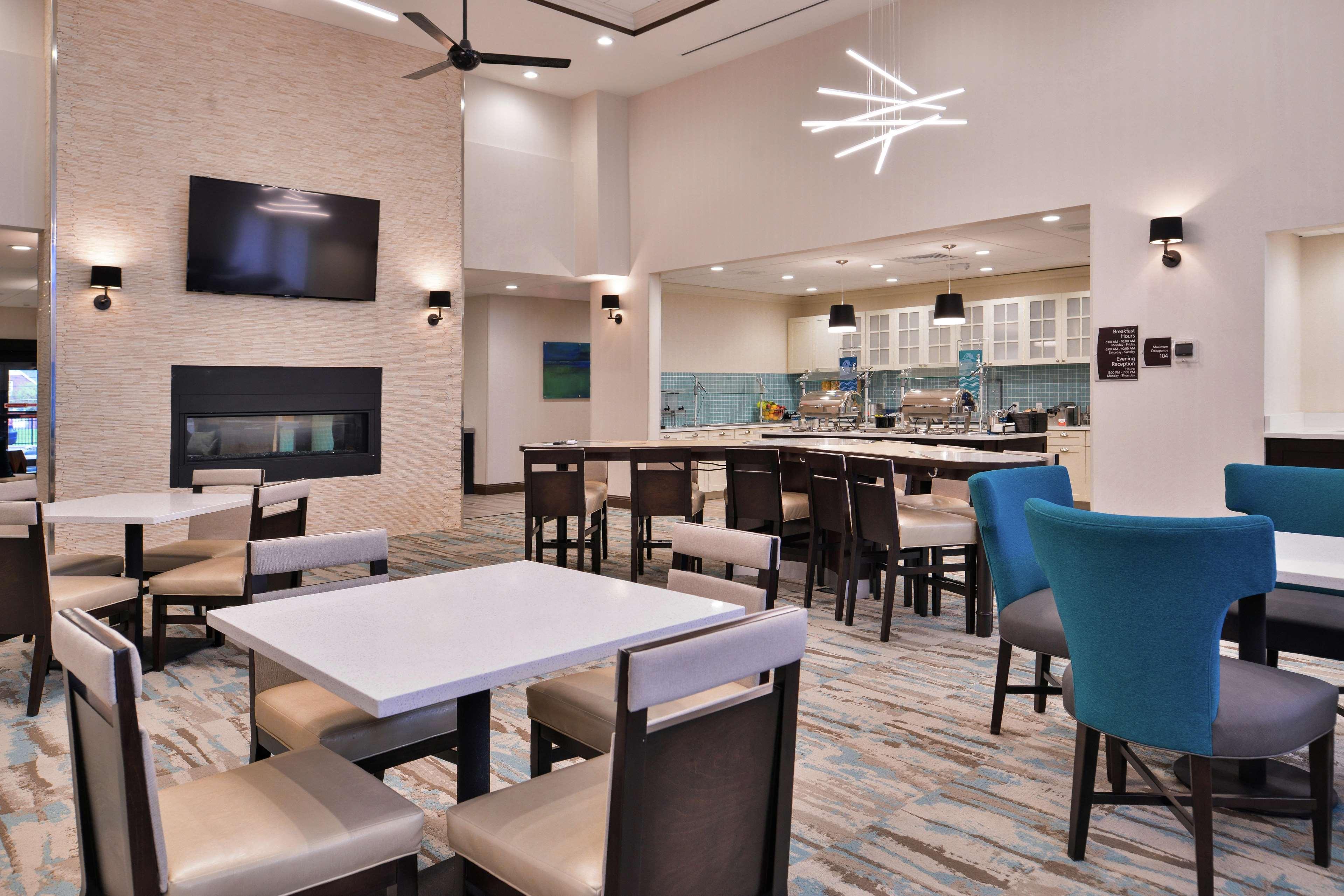 Homewood Suites Des Moines Airport Ngoại thất bức ảnh