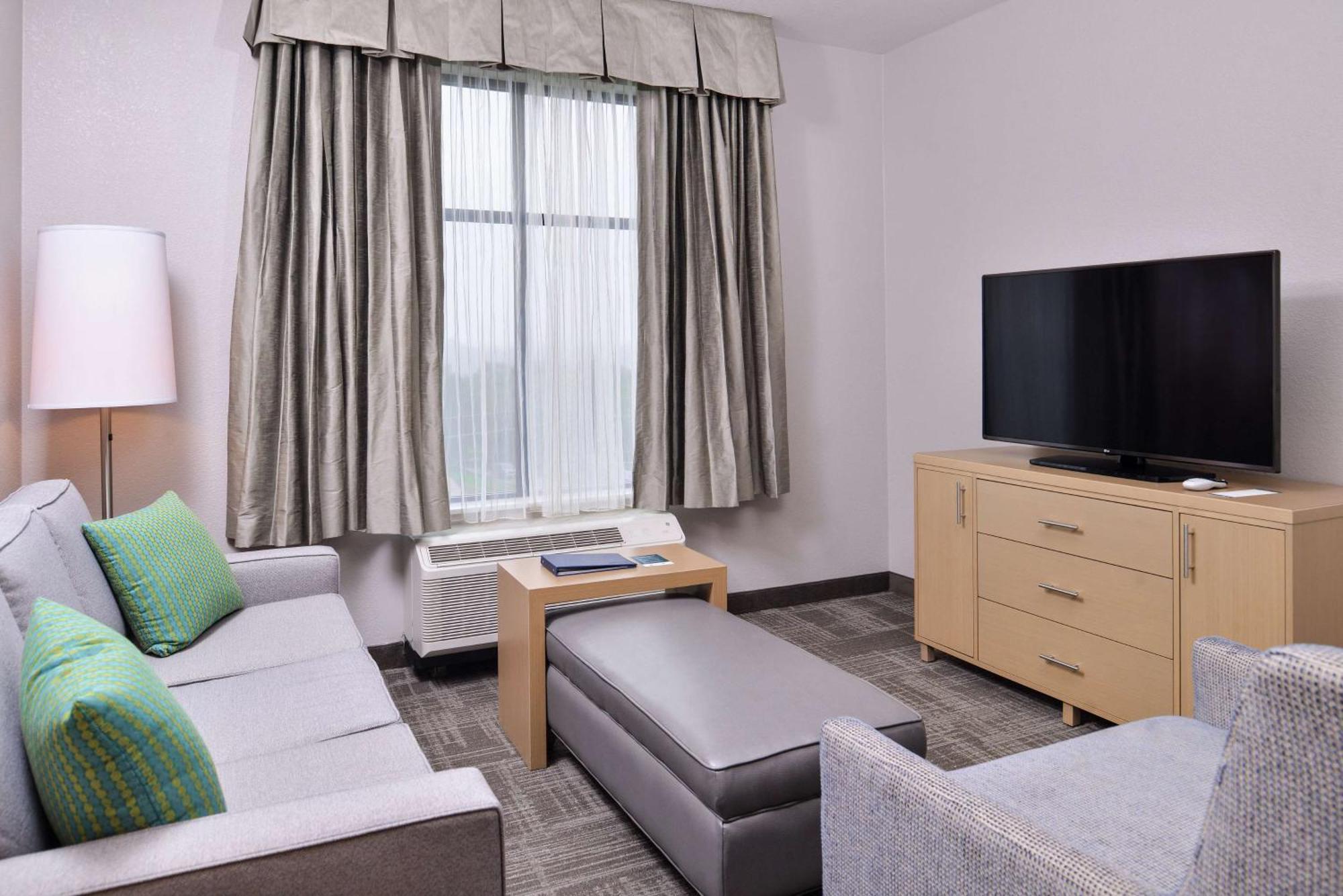 Homewood Suites Des Moines Airport Ngoại thất bức ảnh