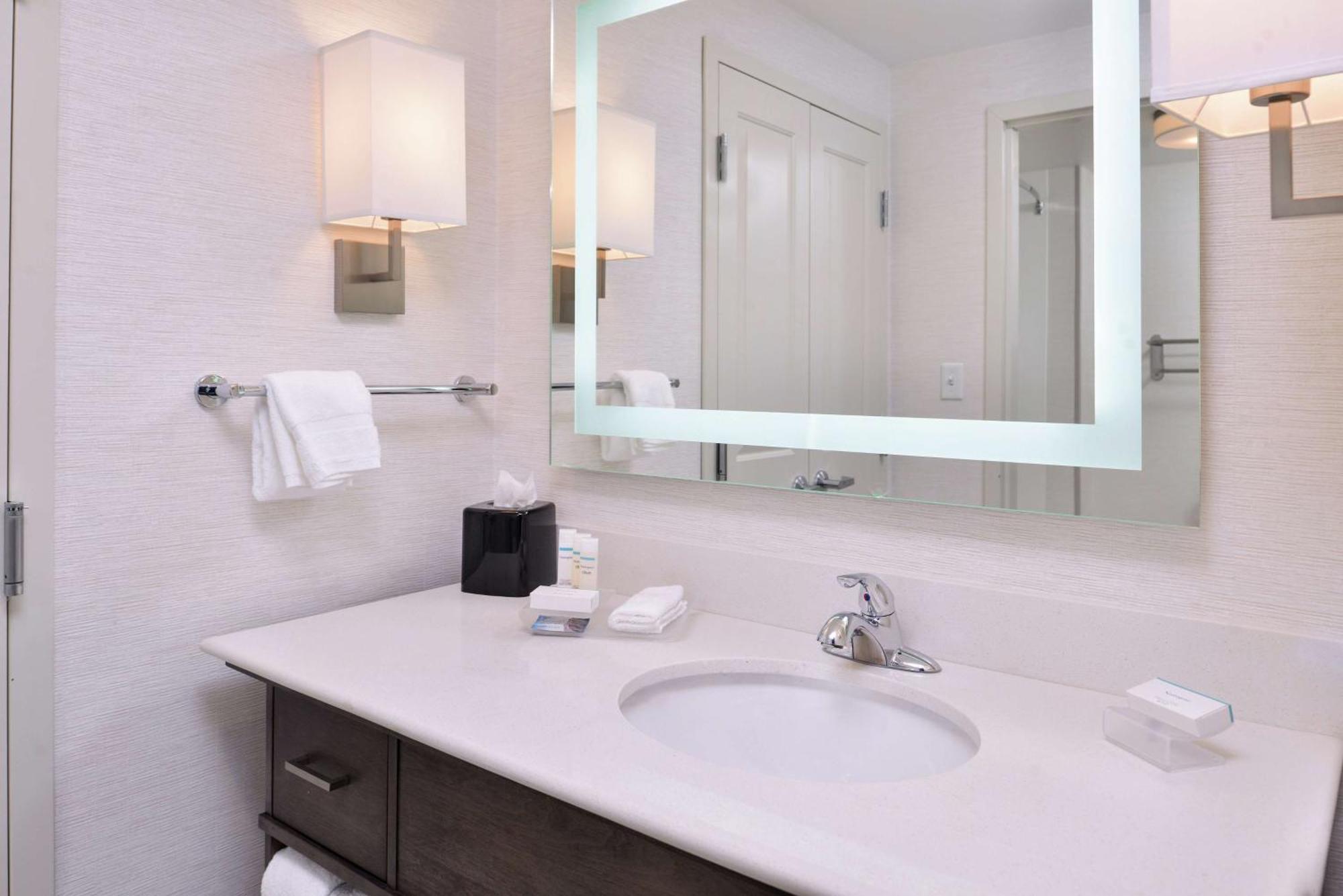 Homewood Suites Des Moines Airport Ngoại thất bức ảnh