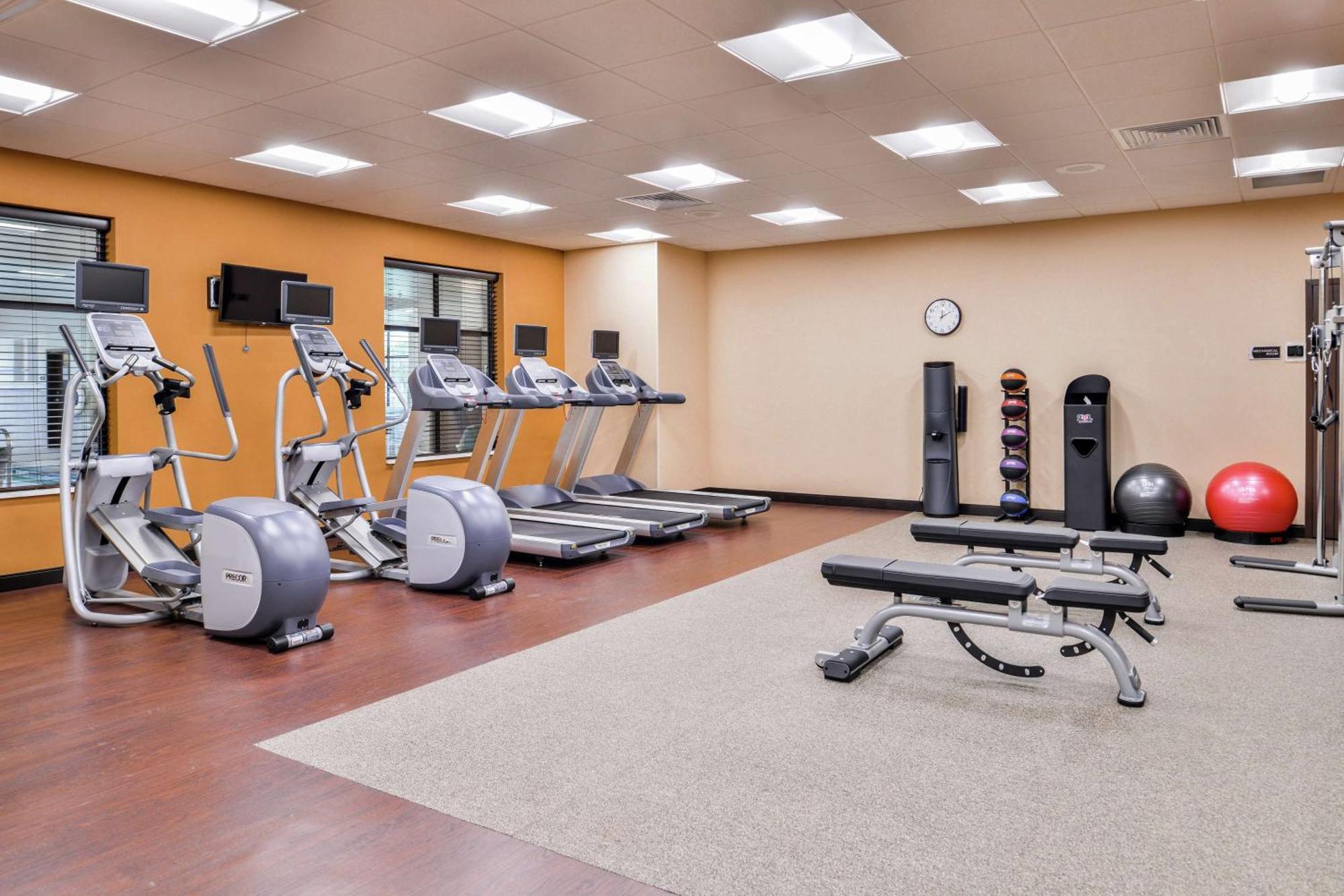 Homewood Suites Des Moines Airport Ngoại thất bức ảnh